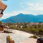 Casa Levante 4 *