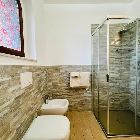 Apartman Casa Levante 4 *